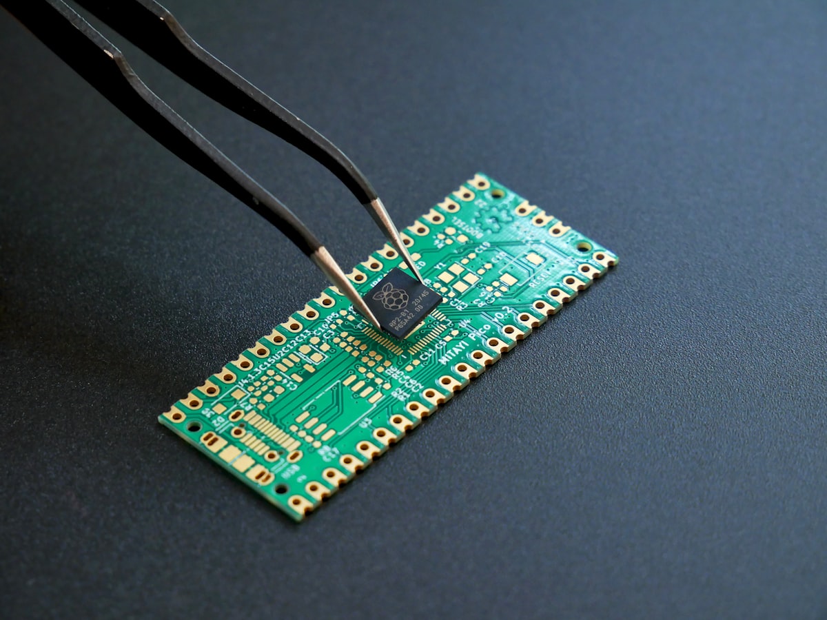 Elektronische Bauteile